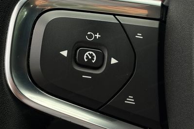 Volvo XC40 T5 Plug-In Hybrid Inscription Expression