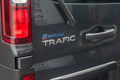 Renault Trafic Kombi L2H1 AT9