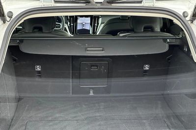 Volvo V60 B4 B Plus Dark aut
