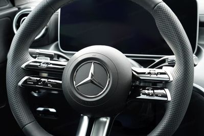 Mercedes Klasa C 220 d 4-Matic AMG