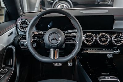 Mercedes CLA 200 AMG Line Shooting Brake