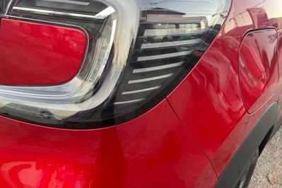 Renault Captur Techno 1.6 E-Tech Hybrid AT