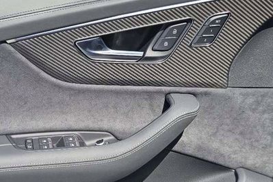 Audi Q7 55 TFSI e quattro S Line