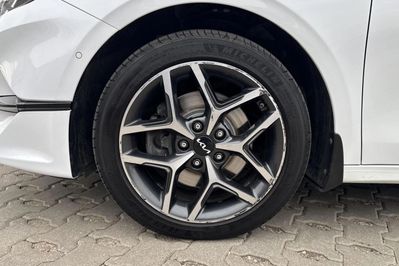 Kia Ceed 1.5 T-GDI L Business Line DCT