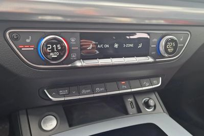 Audi Q5 45 TFSI quattro S Line