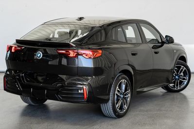 BMW iX2 eDrive20 M Sport