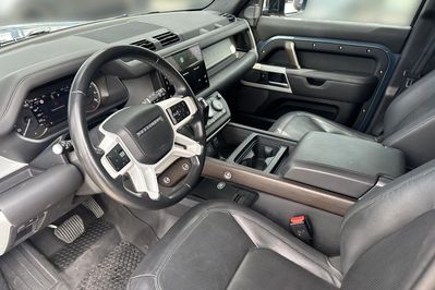 Land Rover Defender 110 3.0 P400 mHEV SE