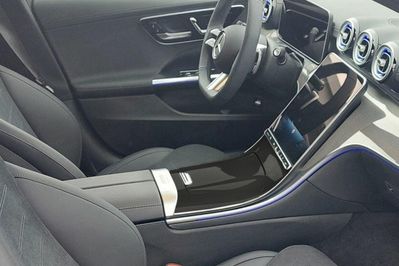 Mercedes C Klasa 200 d AMG