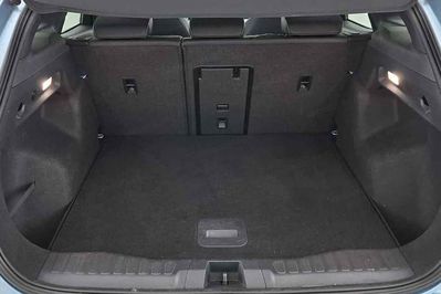 Ford Explorer Premium 77kWh RWD