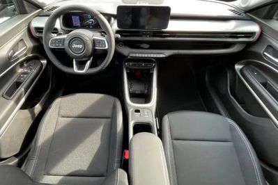 Jeep Avenger 1.2 GSE T3 Summit FWD