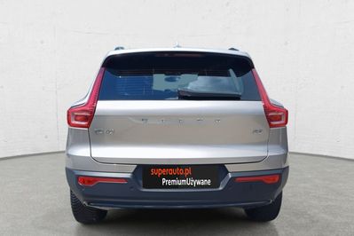 Volvo XC40 B3 Plus Dark aut