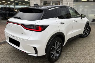 Lexus LBX Cool 1.5 Hybrid