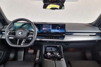 BMW Seria 5 Touring 520d M Sport