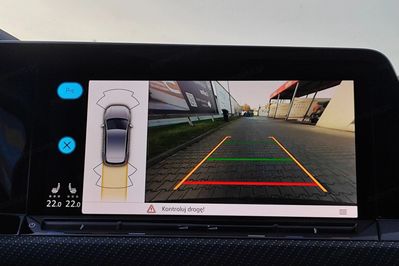 Volkswagen Golf VIII 2.0 TDI R-Line DSG