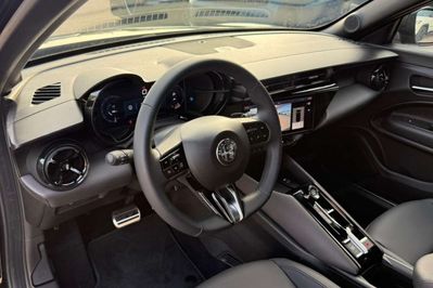 Alfa Romeo Junior 1.2 Ibrida Ti