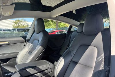 Tesla Model 3 Standard Range Plus