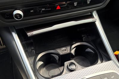 BMW Seria 3 318i M Sport