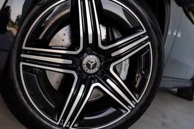 Mercedes GLC 300 4-Matic AMG Line