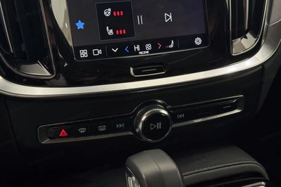 Volvo V60 T6 AWD Plug-In Hybrid Core aut