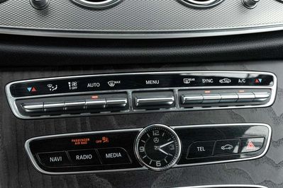Mercedes Klasa E 220 d 4-Matic
