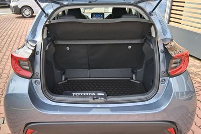 Toyota Yaris Style 1.5 Hybrid