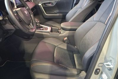 Toyota RAV4 2.5 Hybrid 4x2