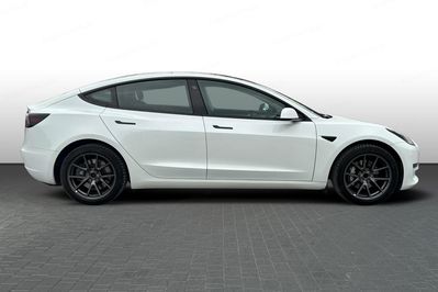 Tesla Model 3 Standard Plus