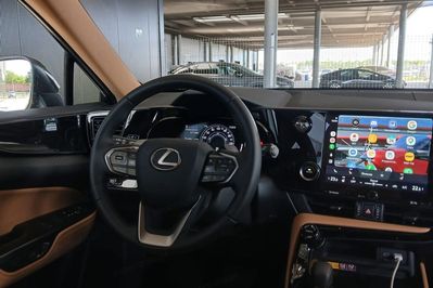Lexus NX 350h Prestige
