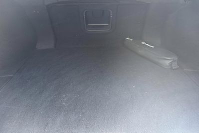 Lexus ES 300h Business Edition +