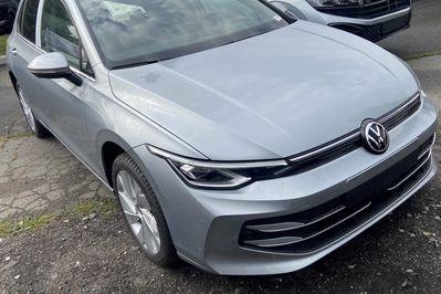 Volkswagen Golf Life Plus  1.5 TSI
