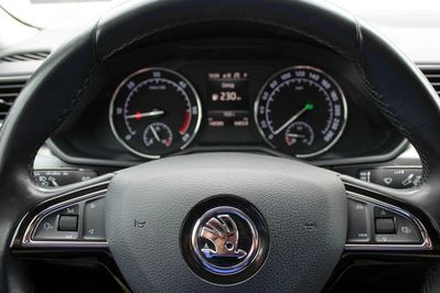 Skoda Superb 2.0 Tdi Scr Style Dsg