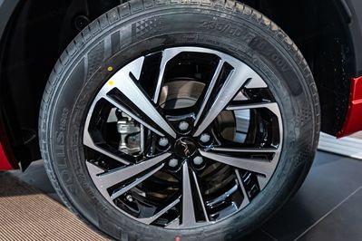 Jac JS6 1.5T-GDI AT