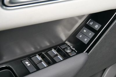 Land Rover Range Rover Velar 2.0 D200 Dynamic SE