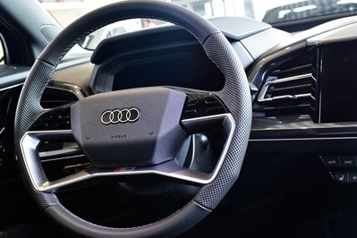 Audi Q4 e-tron 45 quattro S Line Sportback
