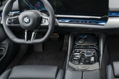 BMW Seria 5 520d xDrive M Sport
