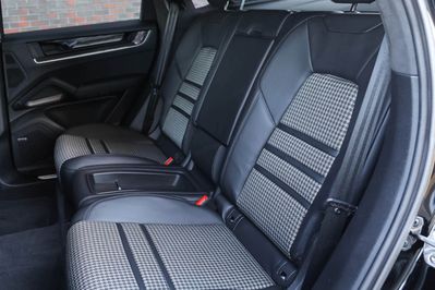 Porsche Cayenne Coupe S