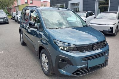 Peugeot Rifter MPV M L1H1 AT