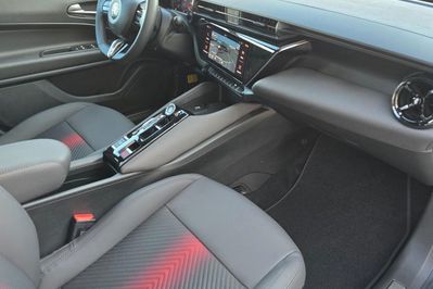 Alfa Romeo Junior 1.2 Ibrida