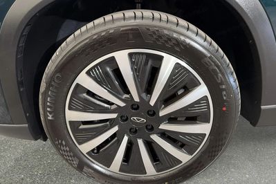 Chery TIGGO 8 1.5 T-GDI Super Hybrid DCT