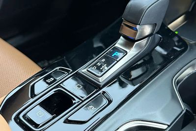 Lexus NX 350h Prestige 2WD