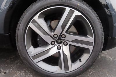 Land Rover Discovery D250 Dynamic SE