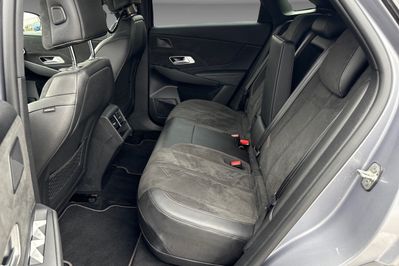 DS DS 7 Performance Line 1.6 E-Tense Hybrid AT