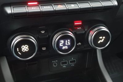 Renault Arkana 1.6 E-Tech Zen