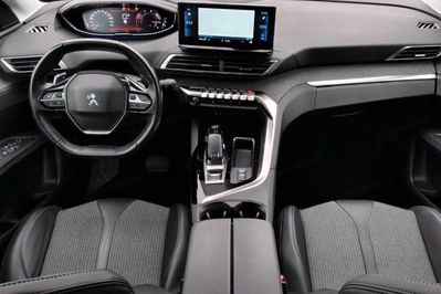 Peugeot 3008 1.5 BlueHDi Allure Pack S&S EAT8