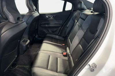 Volvo S60 T6 AWD R-Design