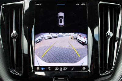 Volvo XC60 B4 D AWD Plus Dark