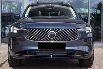 Volvo XC90 T8 AWD Plug-In Hybrid Ultra Bright 7os