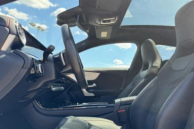 Mercedes CLA 250 4-Matic AMG Line Shooting Brake