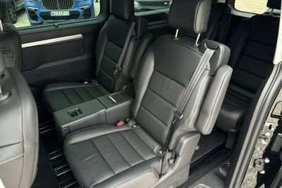Peugeot Traveller 2.0 Business VIP