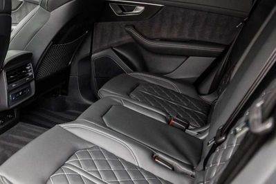 Audi Q7 55 TFSI e quattro S Line